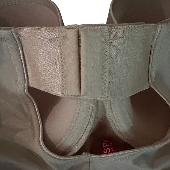 Spanx Suit Your Fancy Bodysuit Beige L NWOT - Picture 10 of 16